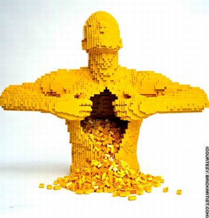 Man quits his job to become (awesome) Lego artist | Snow